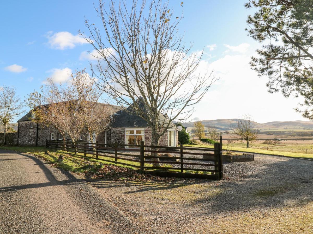 The Roundhouse Villa Auchterarder Bagian luar foto